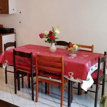 7305a Apartman *